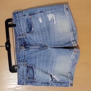 American Eagle size 14 Boy Midi Denim Short